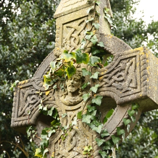 Celtic cross, Kinsale (Photo: Kirsti MacDonald Jareg)